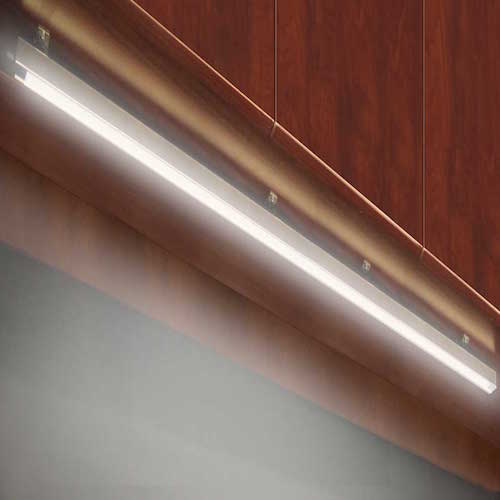 LED Tasklight for Hutch